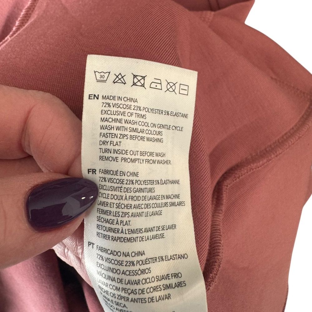 Varley - DoubleSoft Linvale Sleeveless Zip Front Playsuit Pink Sz S - Picture 10 of 11